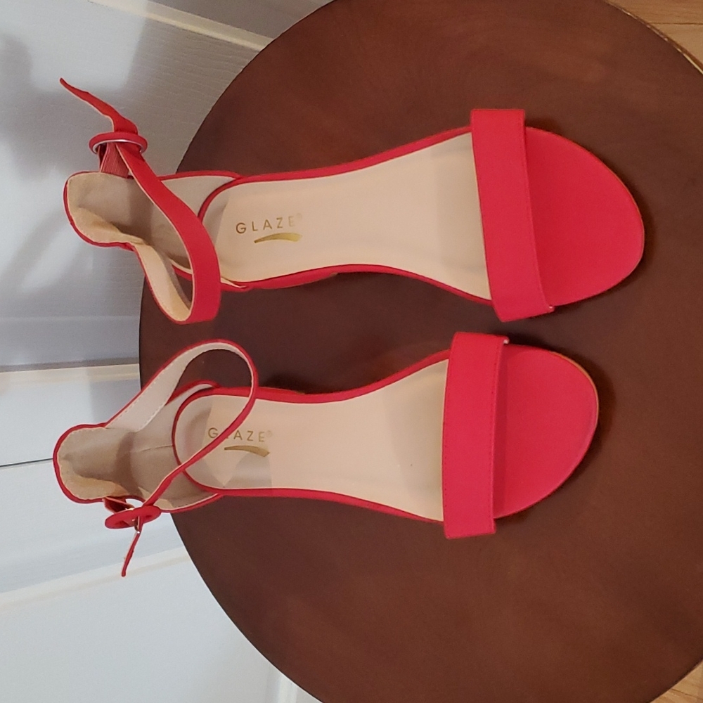 GLAZE sandals.